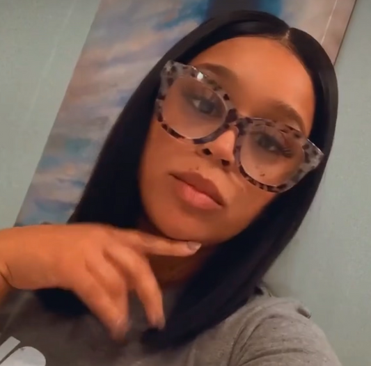 Middle or Side Part Blunt Bob Unit